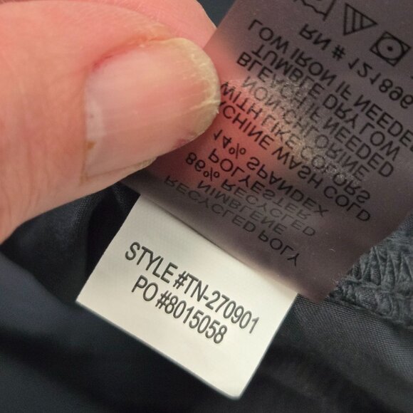 Title Nine Women's Size L Slaycation 2.0 Cropped Pants Charcoal Gray UPF 50 - Picture 8 of 8